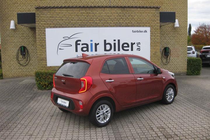 Grå Kia Picanto fra 2023