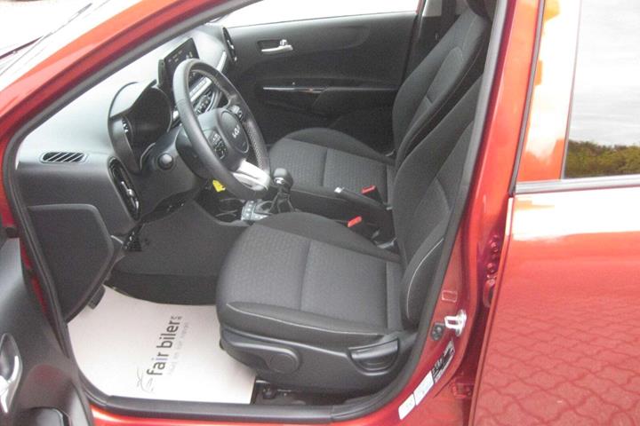 Grå Kia Picanto fra 2023