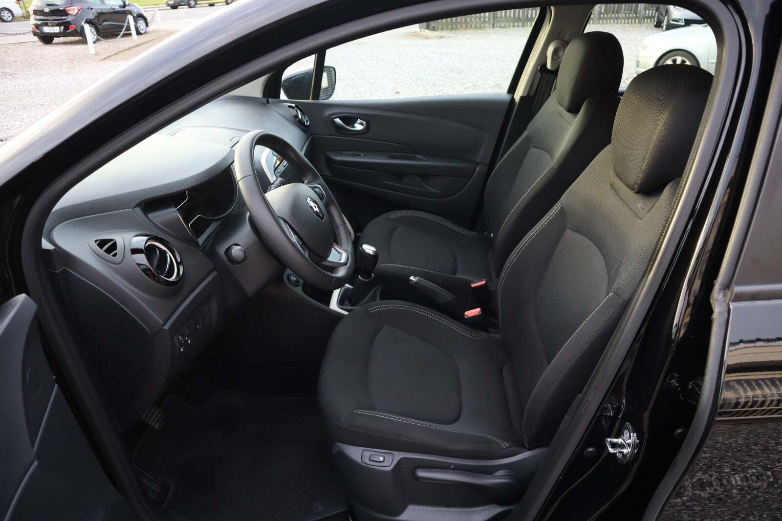 Renault Captur 0,9 TCe 90 Zen