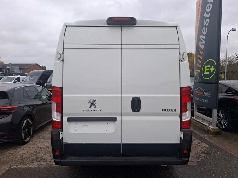 Peugeot Boxer 333 2,2 BlueHDi 165 L3H2 Premium