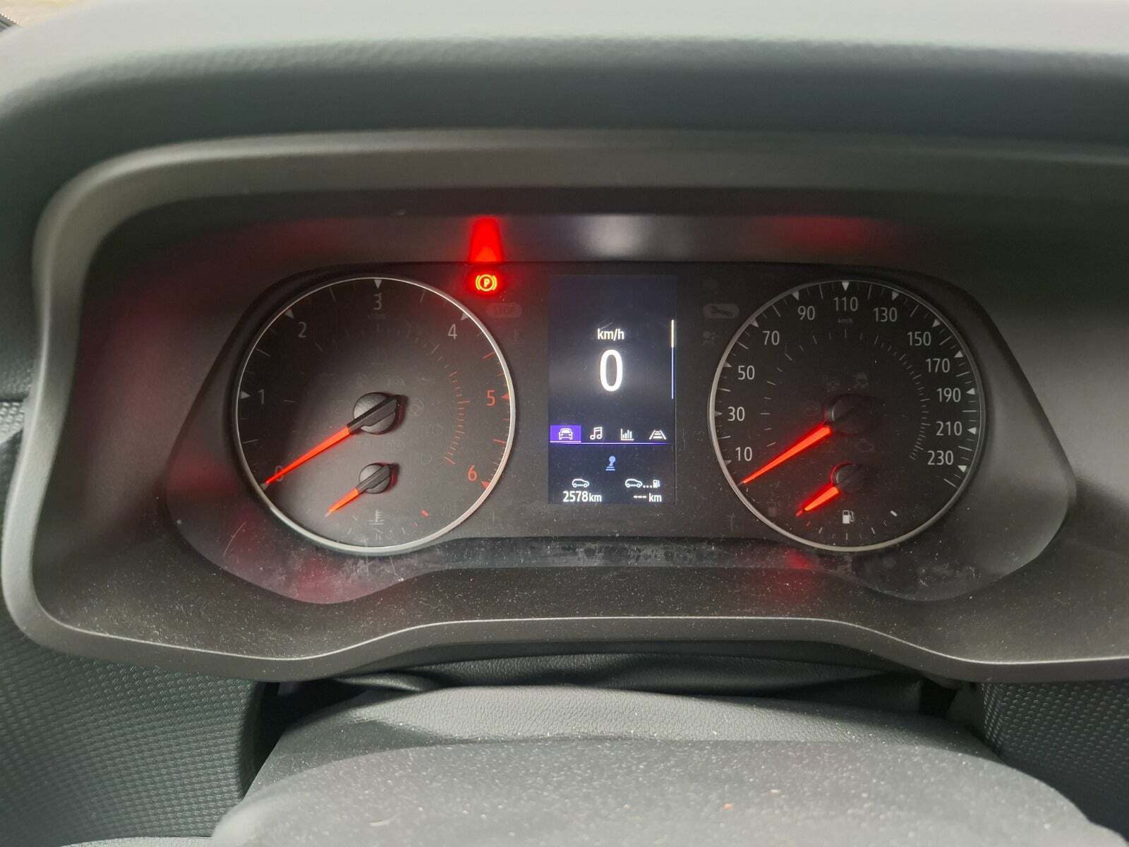 Hvid Peugeot Boxer 333 fra 2021