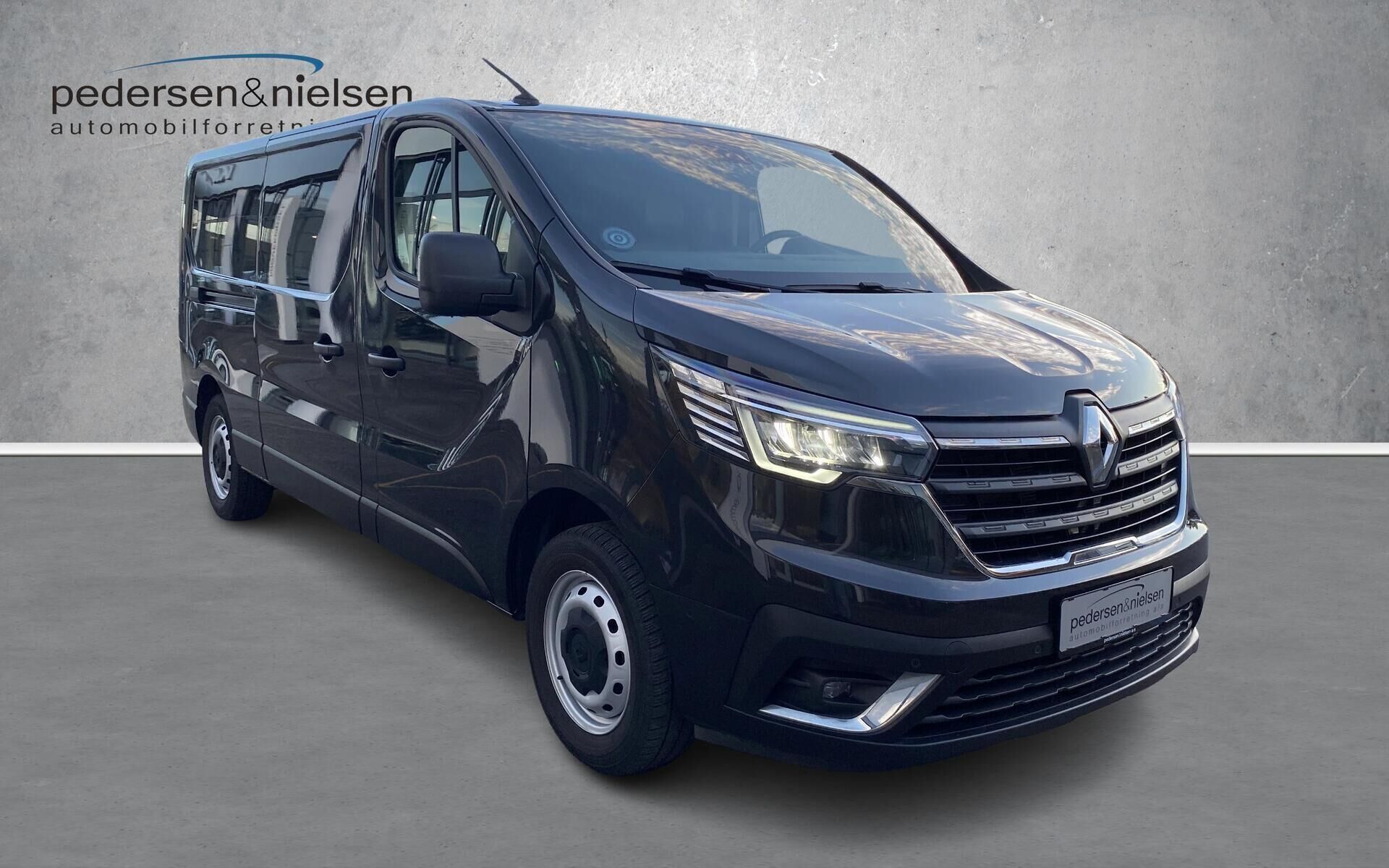 Renault Trafic 2,0 L2H1 DCI start/stop 130HK Van 6g