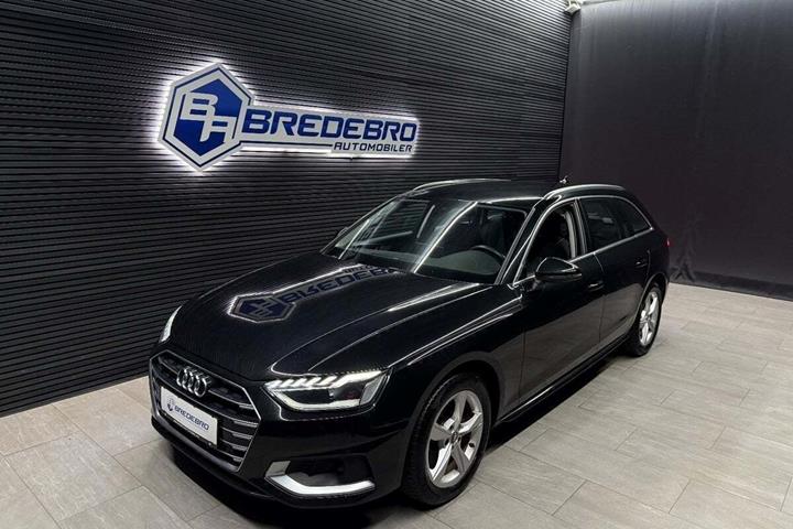 Sort Audi A4 fra 2020 set udefra