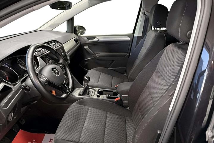 Sort VW Touran fra 2022