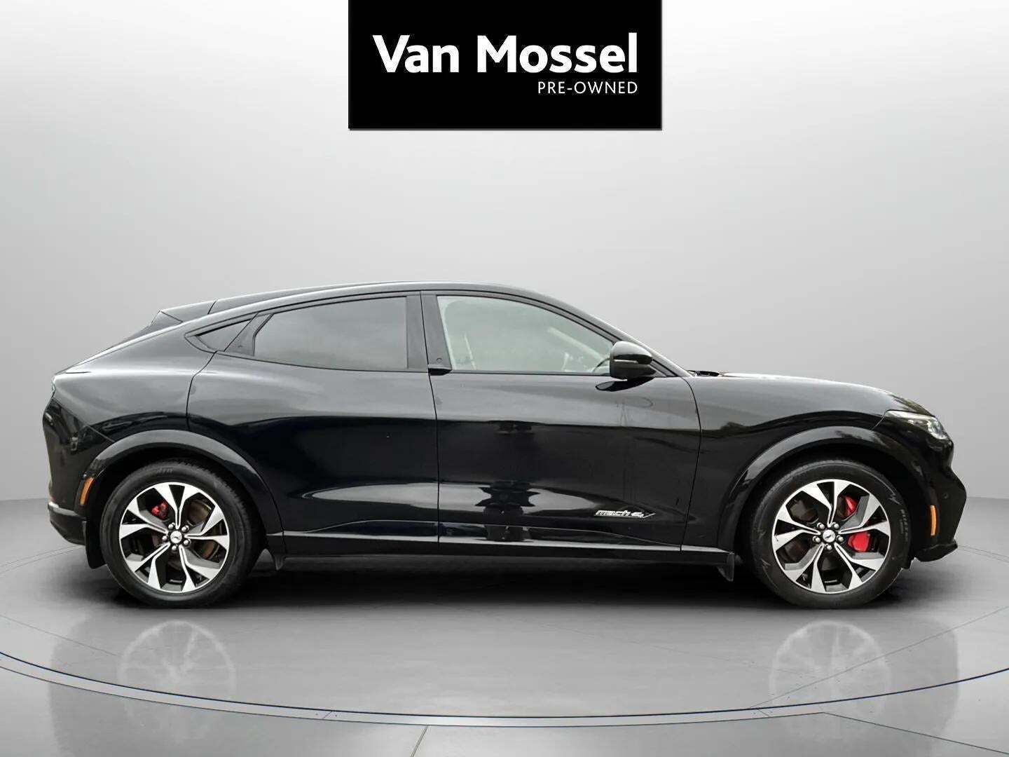 Ford Mustang Mach-E 98 Extended Range AWD