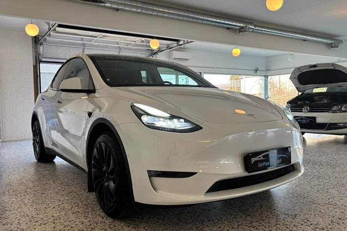undefined Tesla Model Y fra 2022