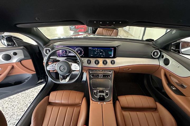 undefined Mercedes E300 fra 2019 set indefra