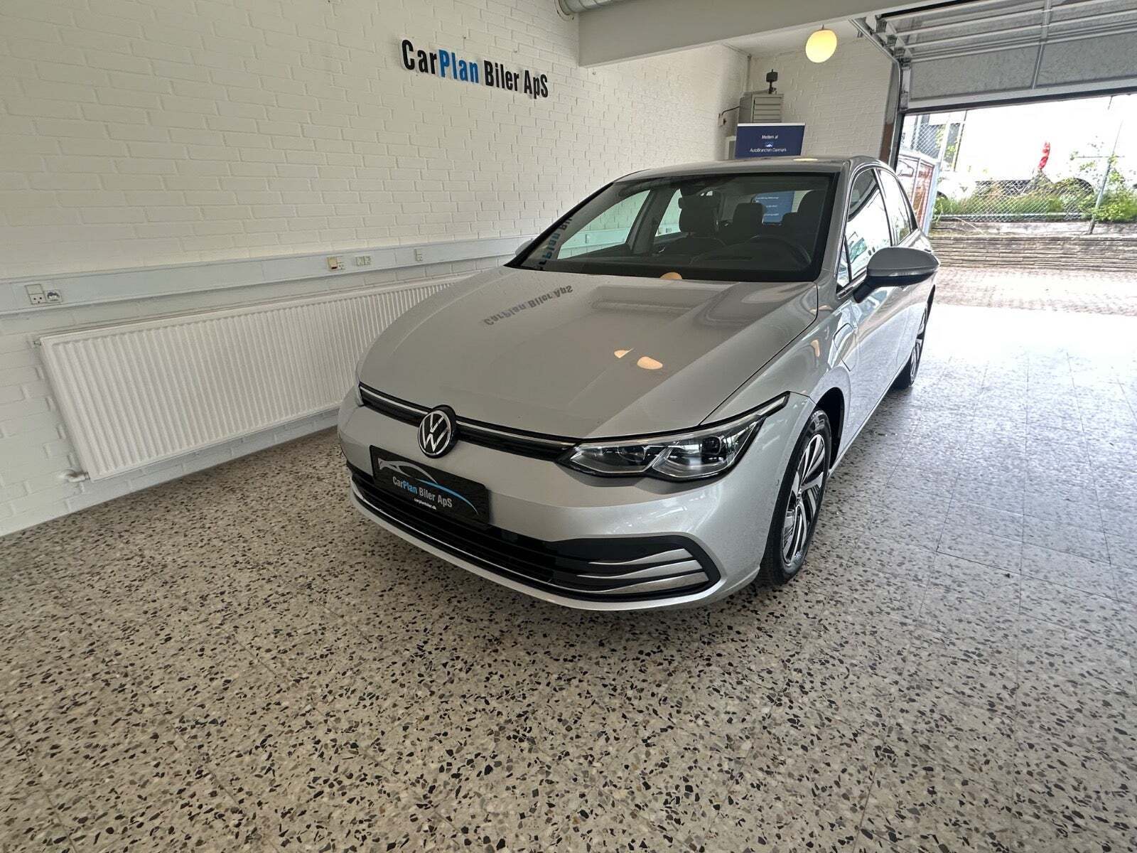 VW Golf VIII 1,4 eHybrid DSG