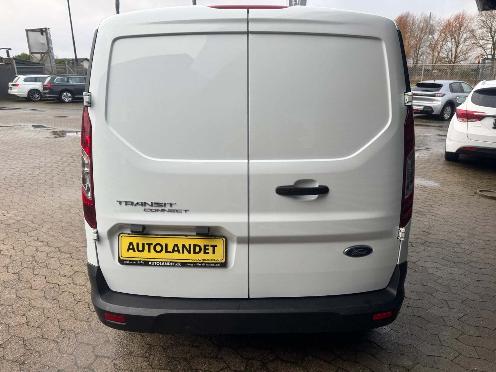 Hvid Ford Transit Connect fra 2020