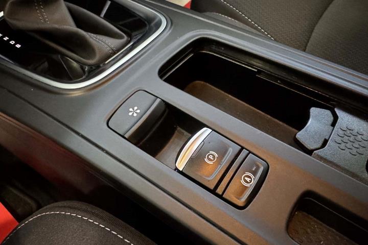 Hvid Renault Megane IV fra 2021