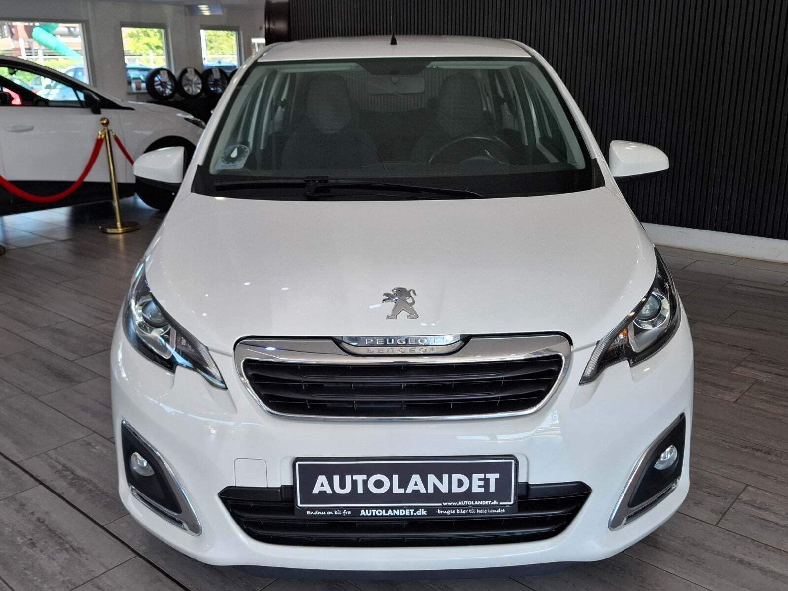 Peugeot 108 1,0 e-VTi 72 Allure+