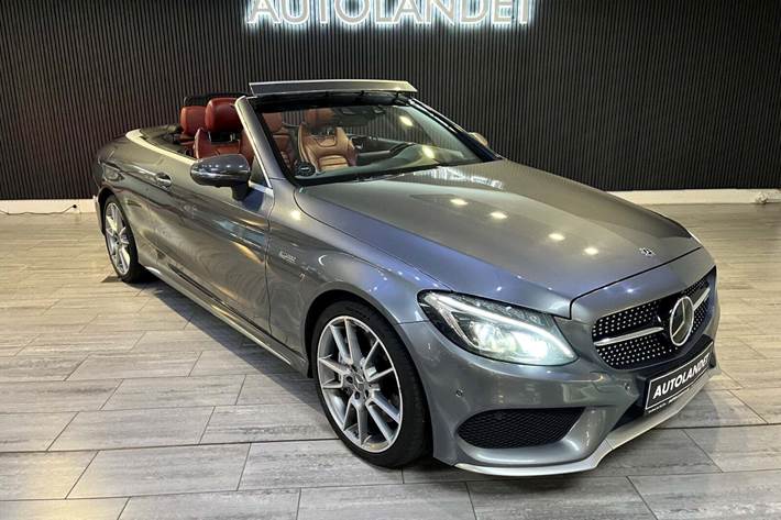 Grå Mercedes C43 fra 2017