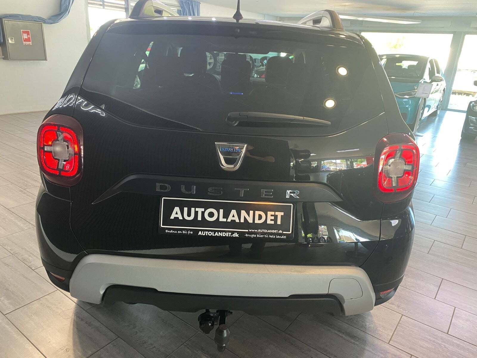 Sort Dacia Duster fra 2020