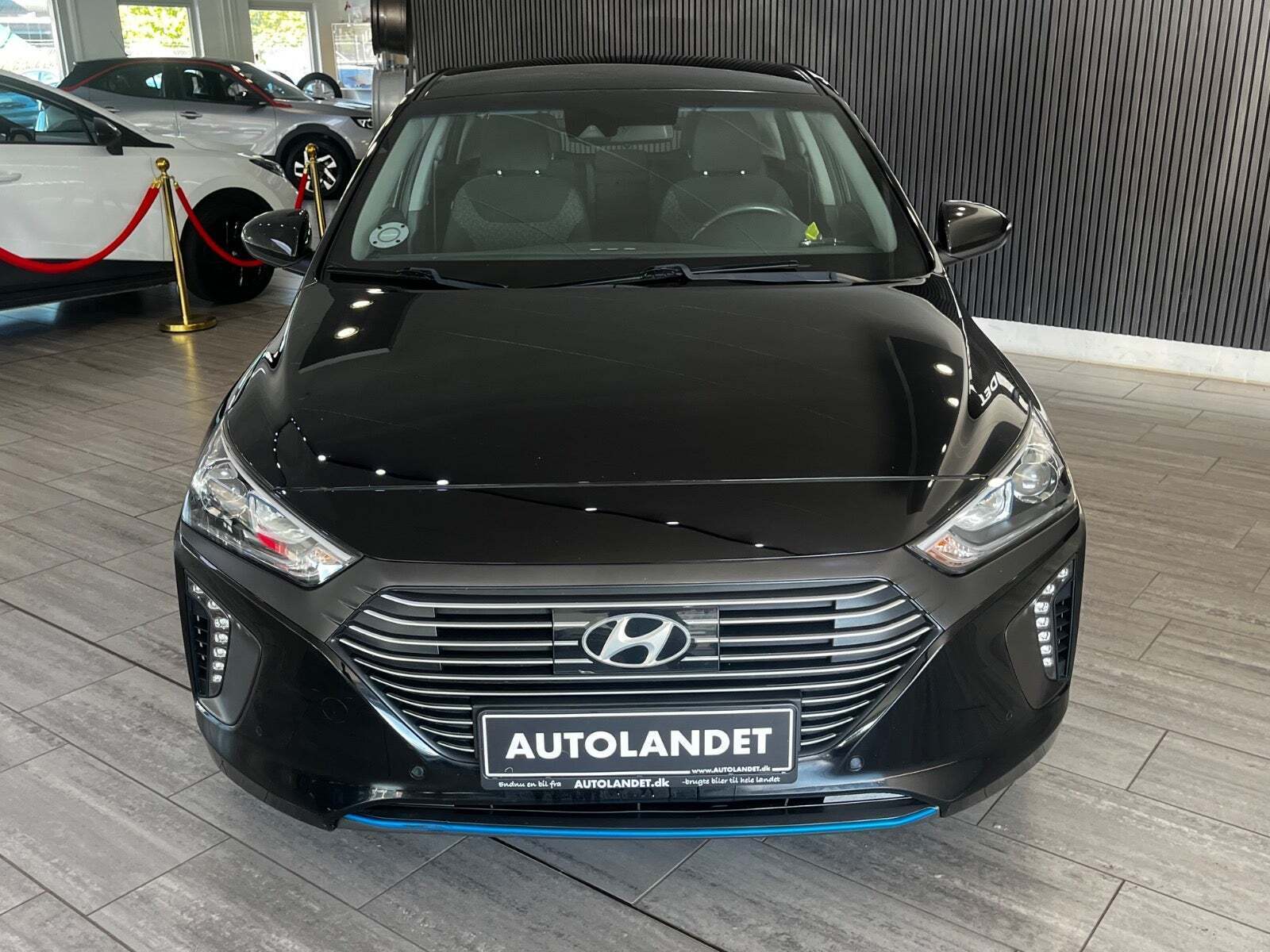 Hyundai Ioniq 1,6 PHEV Trend DCT