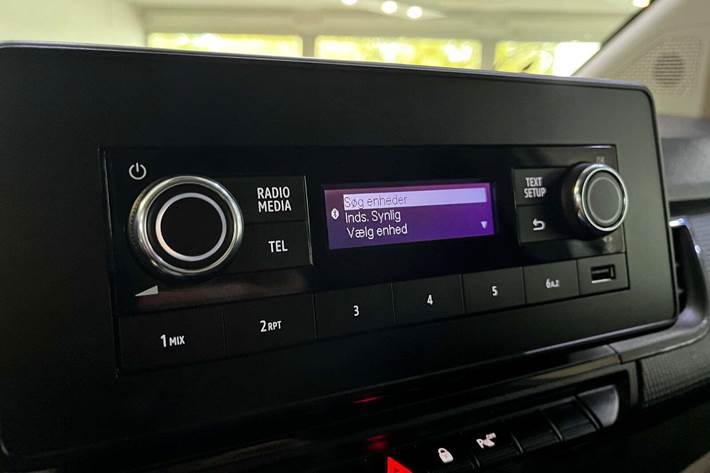 Hvid Nissan Townstar fra 2023