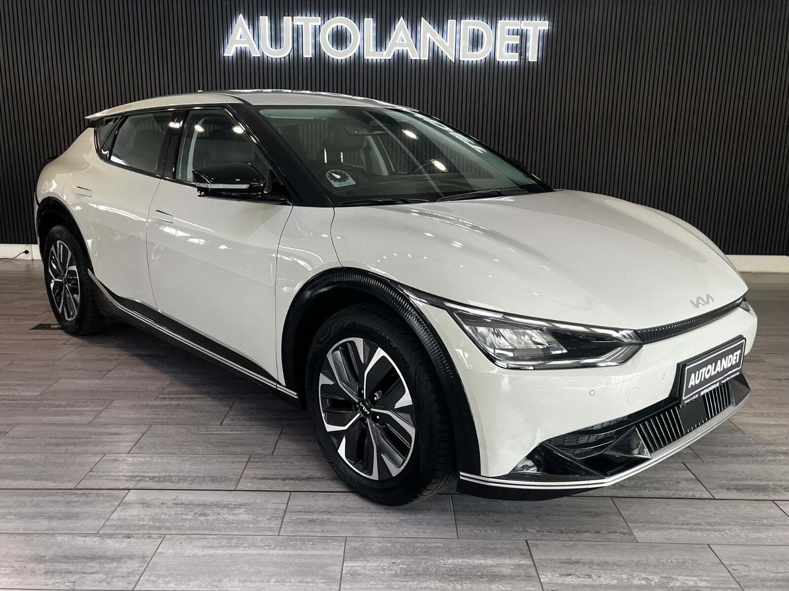 Kia EV6 77 Long Range Access