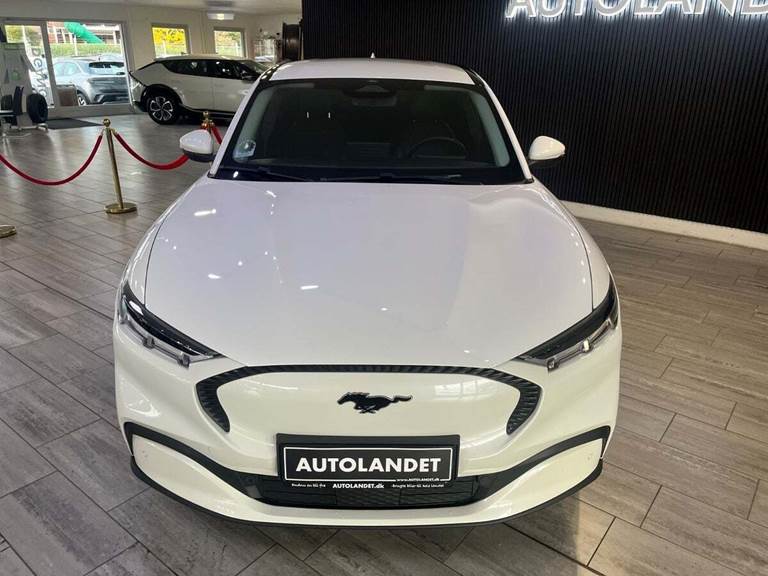 Ford Mustang Mach-E 88 Extended Range