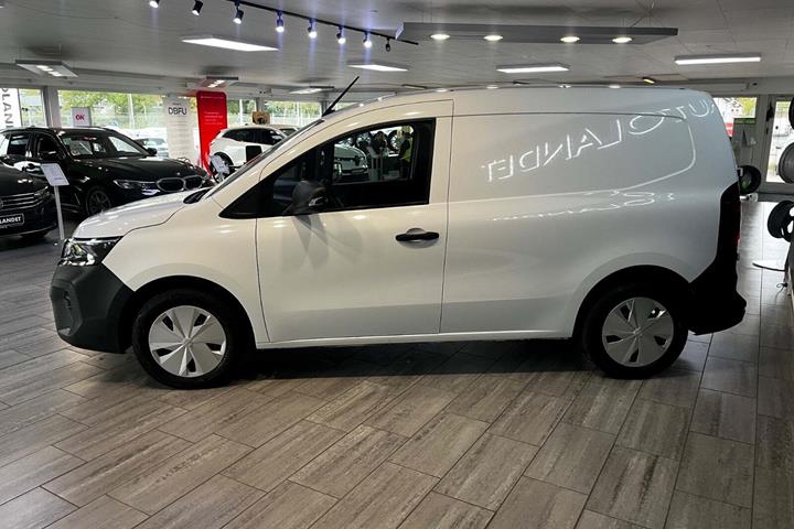 Hvid Nissan Townstar fra 2023