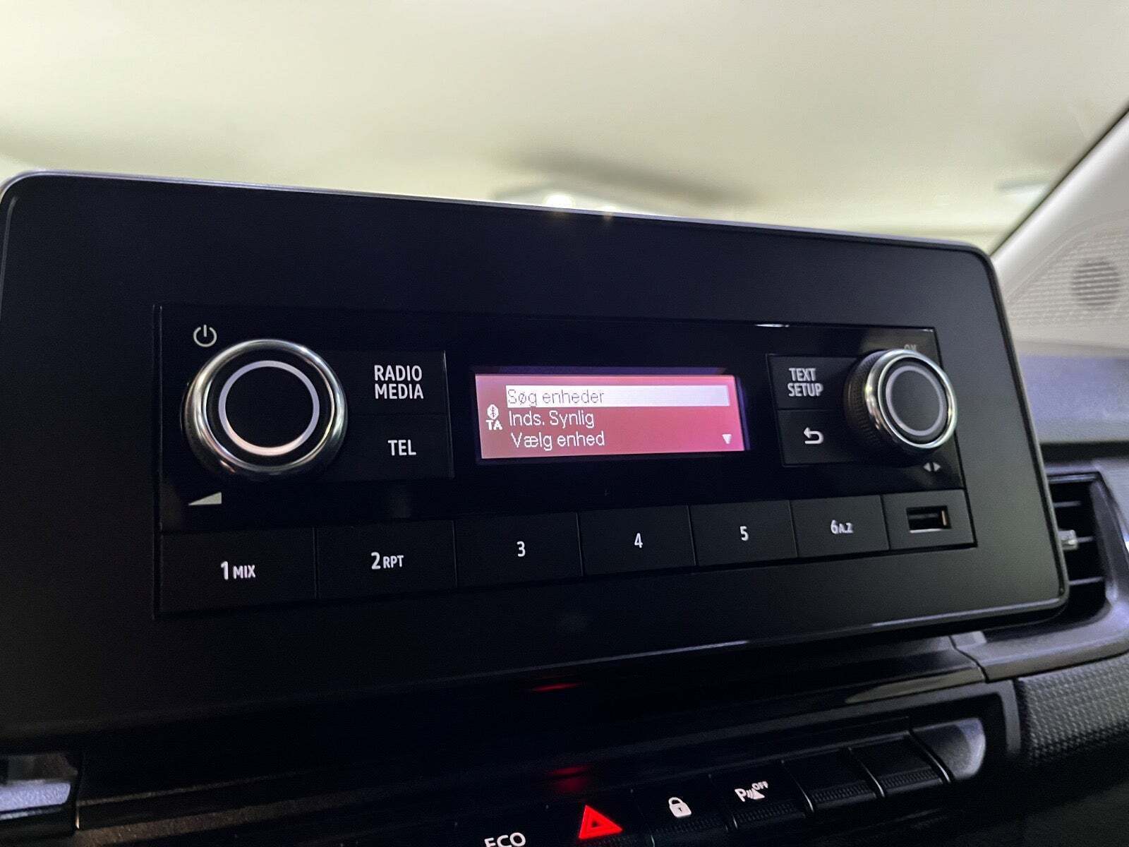 Hvid Nissan Townstar fra 2023