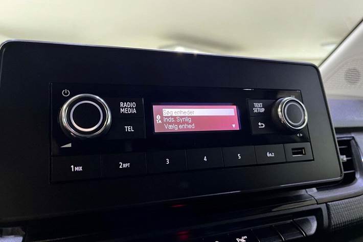 Hvid Nissan Townstar fra 2023