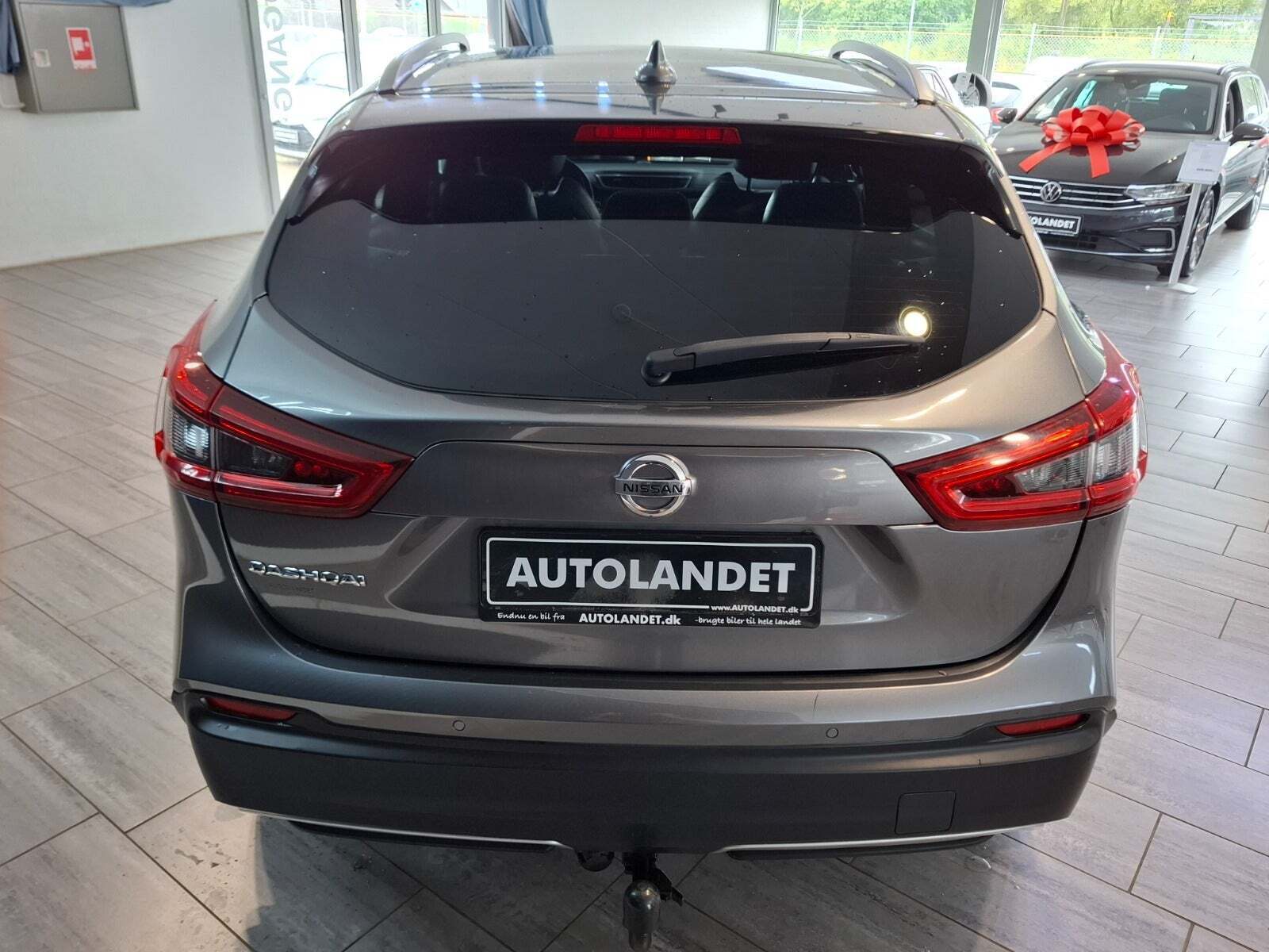 Grå Nissan Qashqai fra 2018