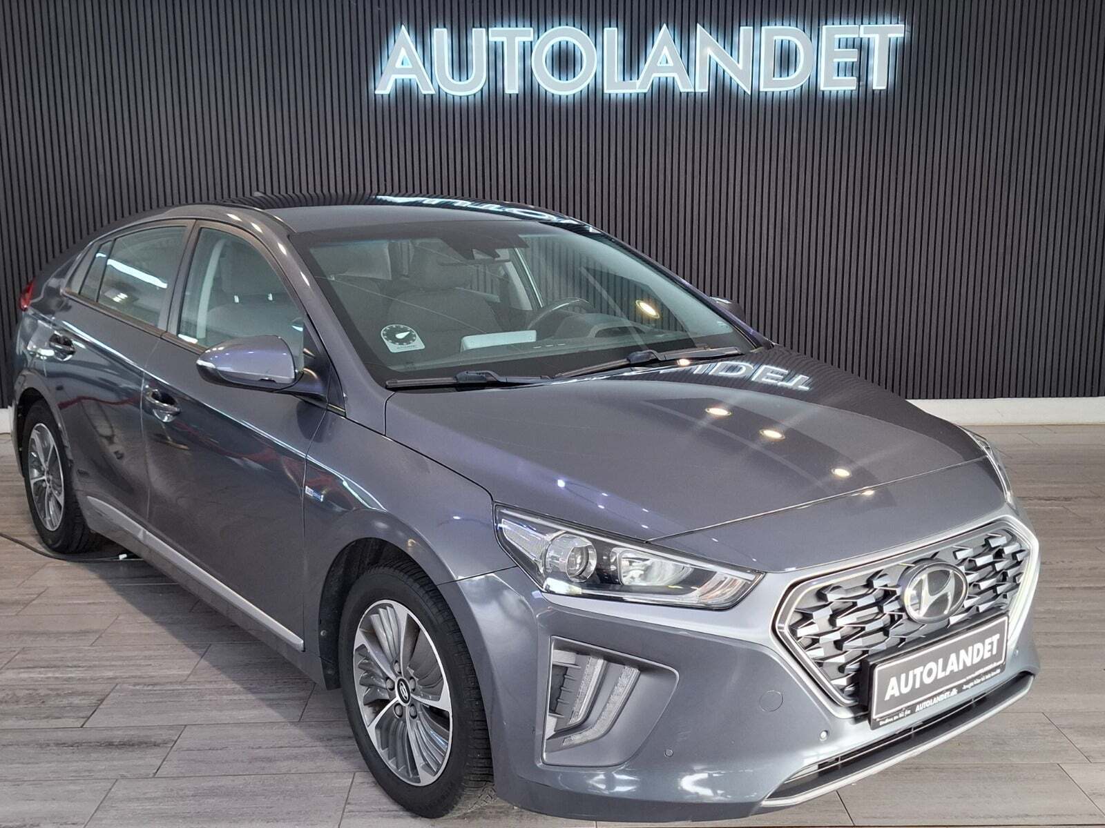 Hyundai Ioniq 1,6 PHEV Trend DCT