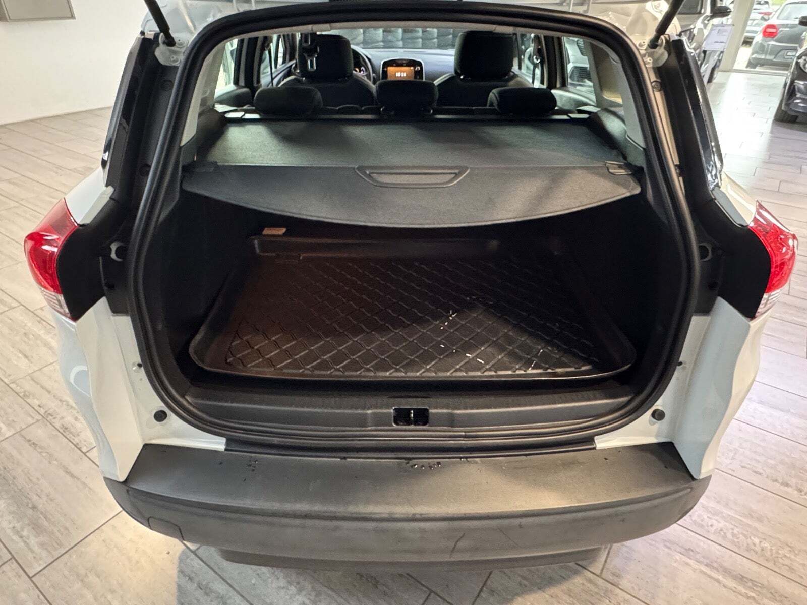 Renault Clio IV 0,9 TCe 90 Zen Sport Tourer