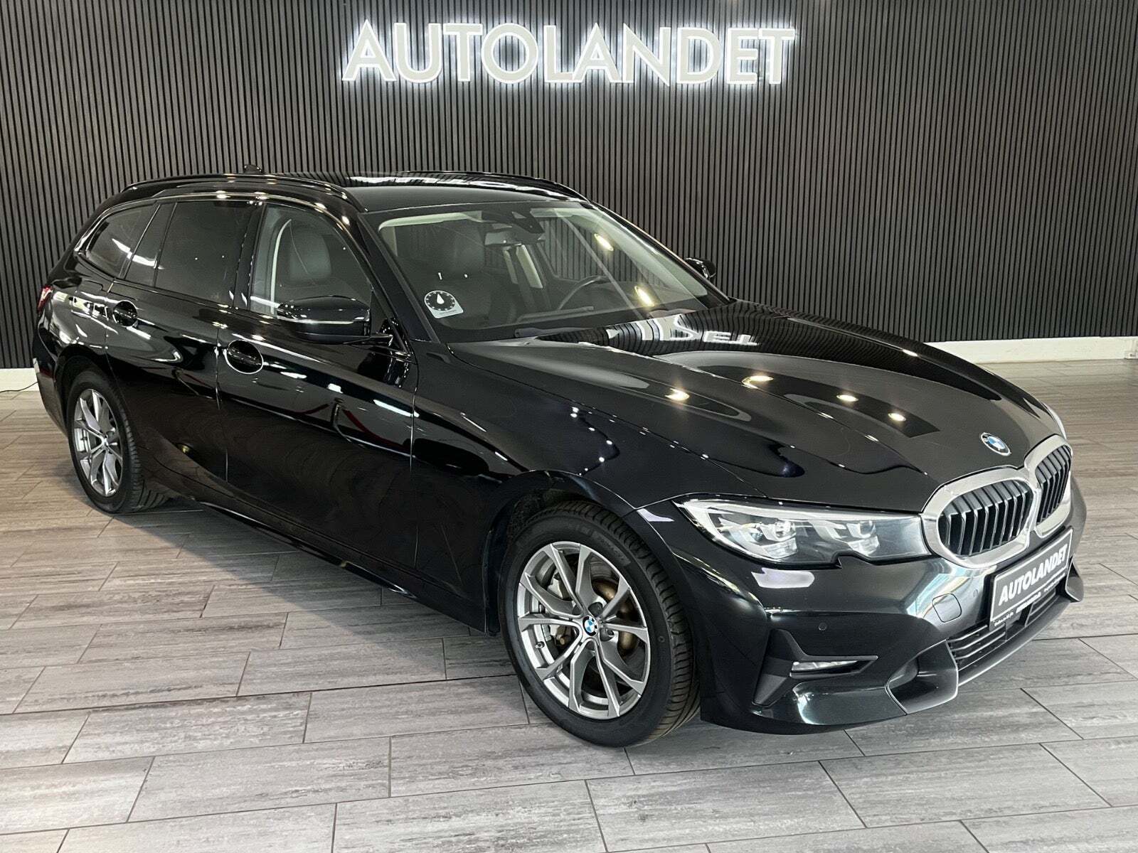 BMW 330e 2,0 Touring Sport Line aut.