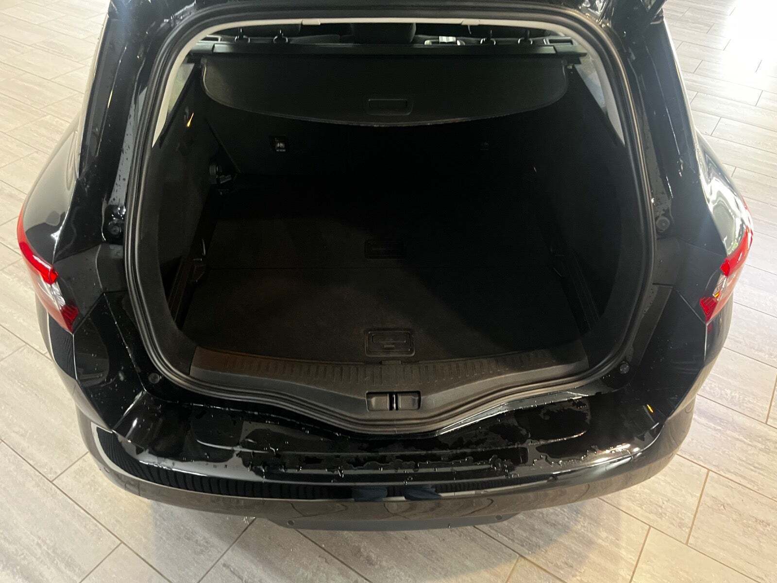 Renault Megane IV 1,5 dCi 110 Zen Sport Tourer EDC