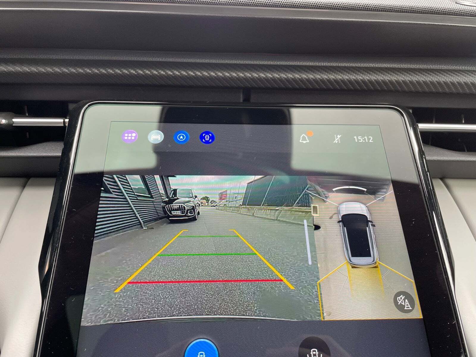 Blå Ford Explorer fra 2024