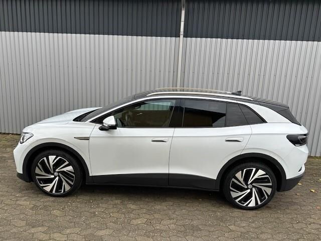 VW ID.4 EL Pro Business Performance 204HK 5d Aut.