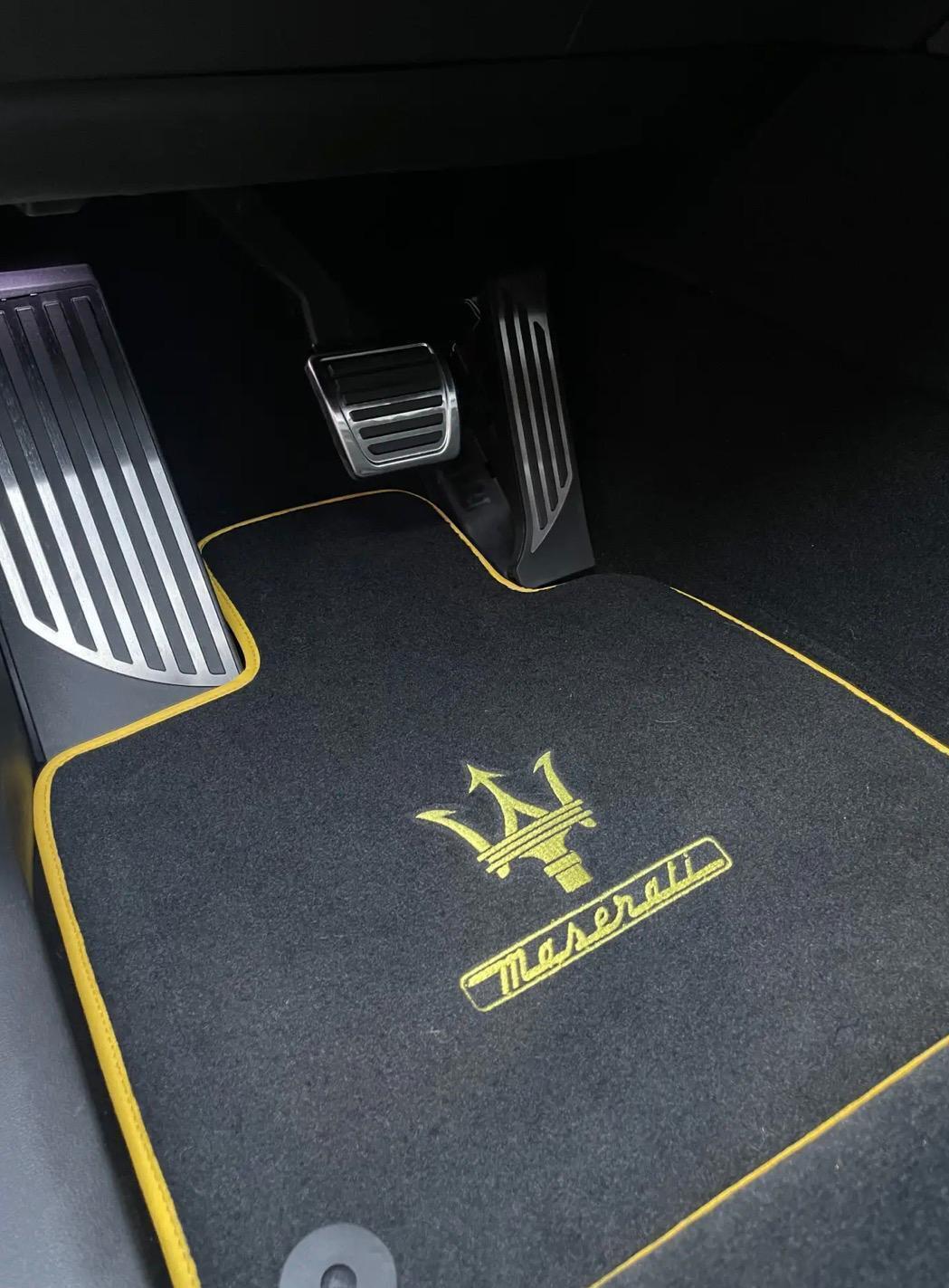 Grå Maserati Grecale fra 2020