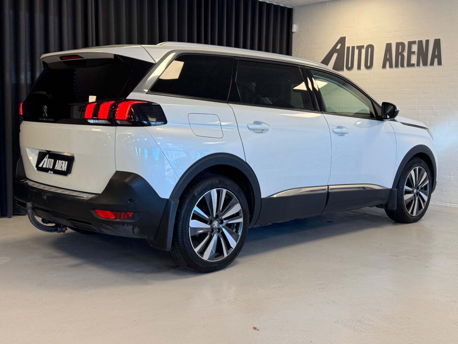 Peugeot 5008 1,6 BlueHDi 120 Allure 7prs