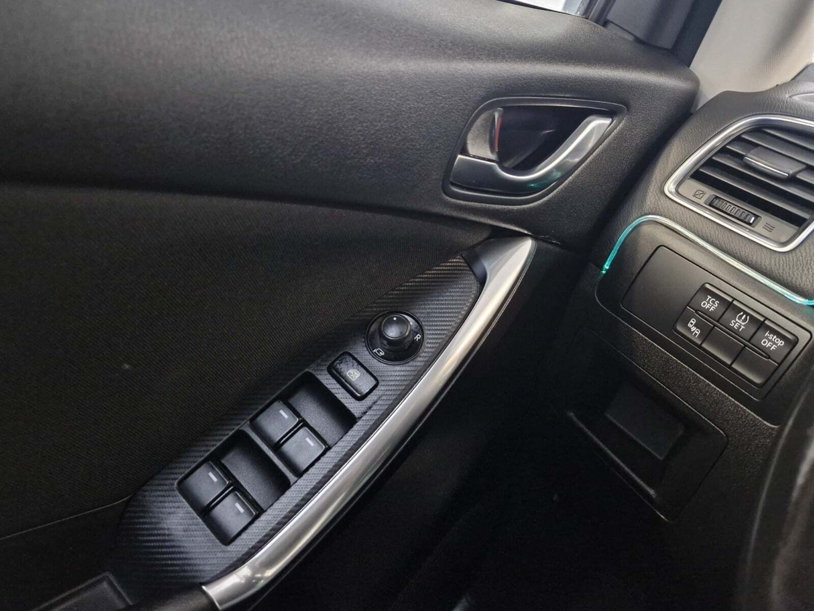 Sort Mazda CX-5 fra 2015