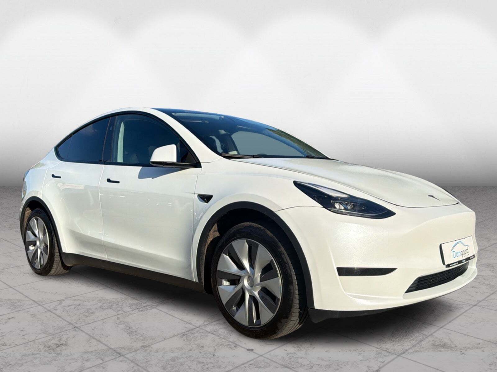 Tesla Model Y RWD
