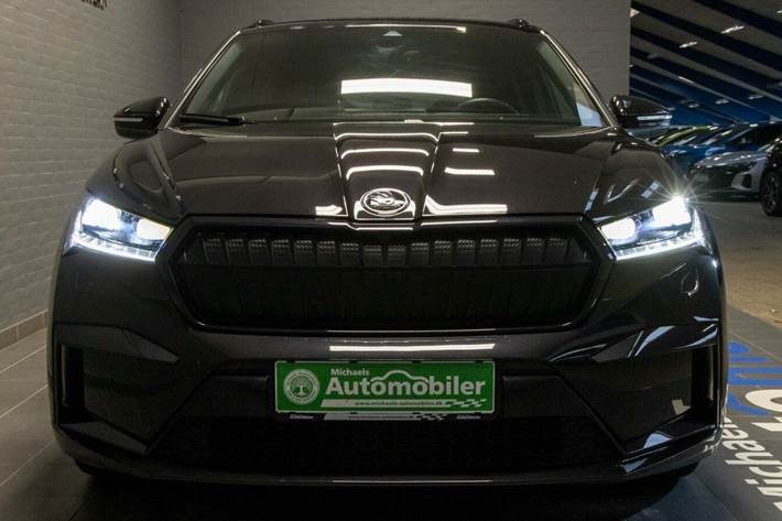 Sort Skoda Enyaq fra 2022