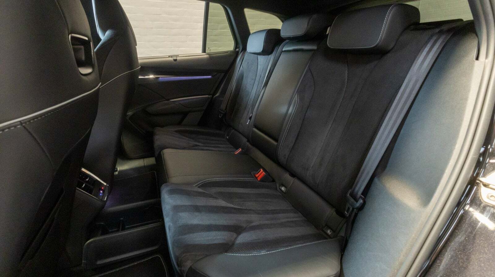 Sort Skoda Enyaq fra 2022