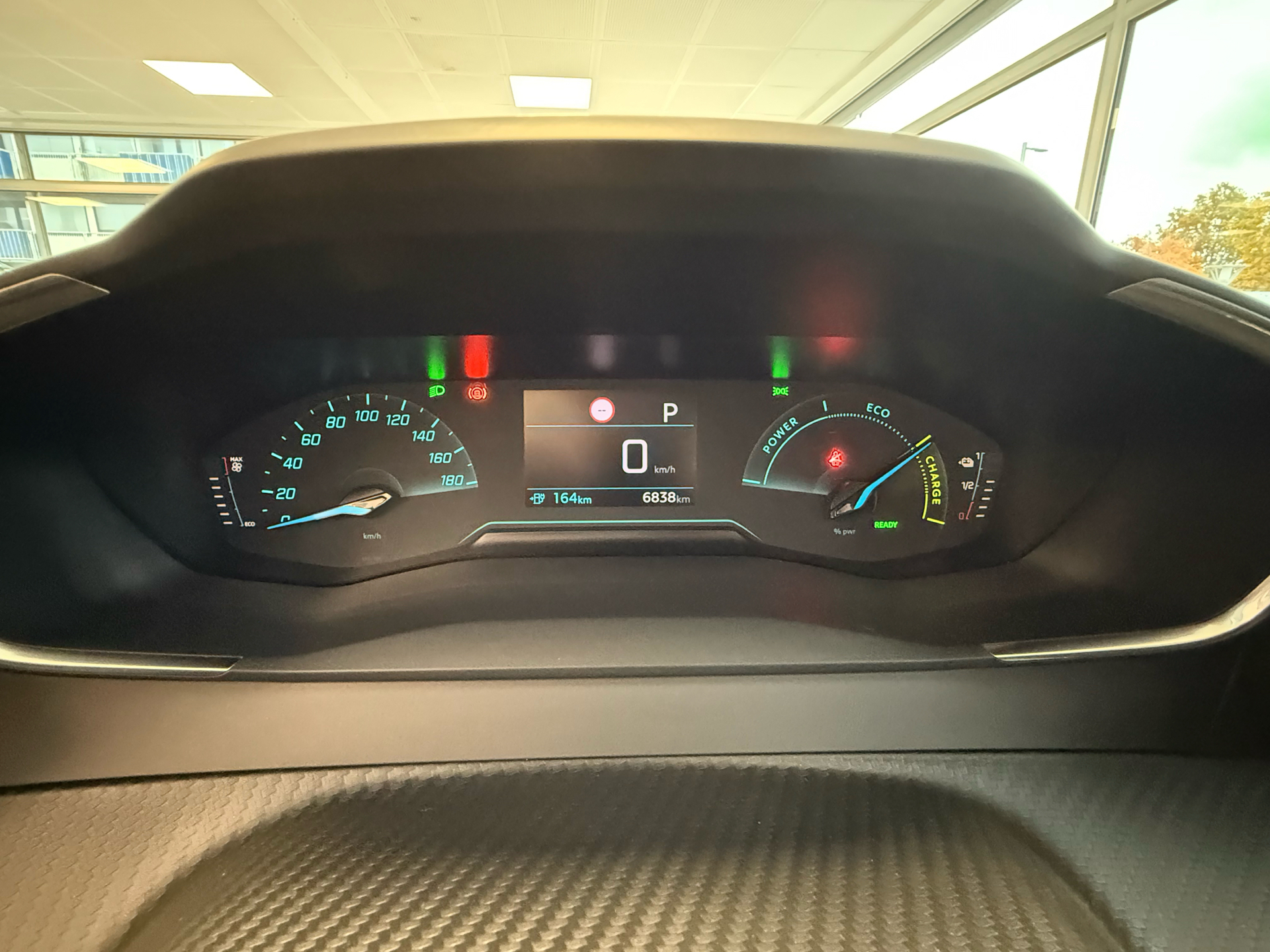 Peugeot e-208 EL Style 136HK 5d Aut.