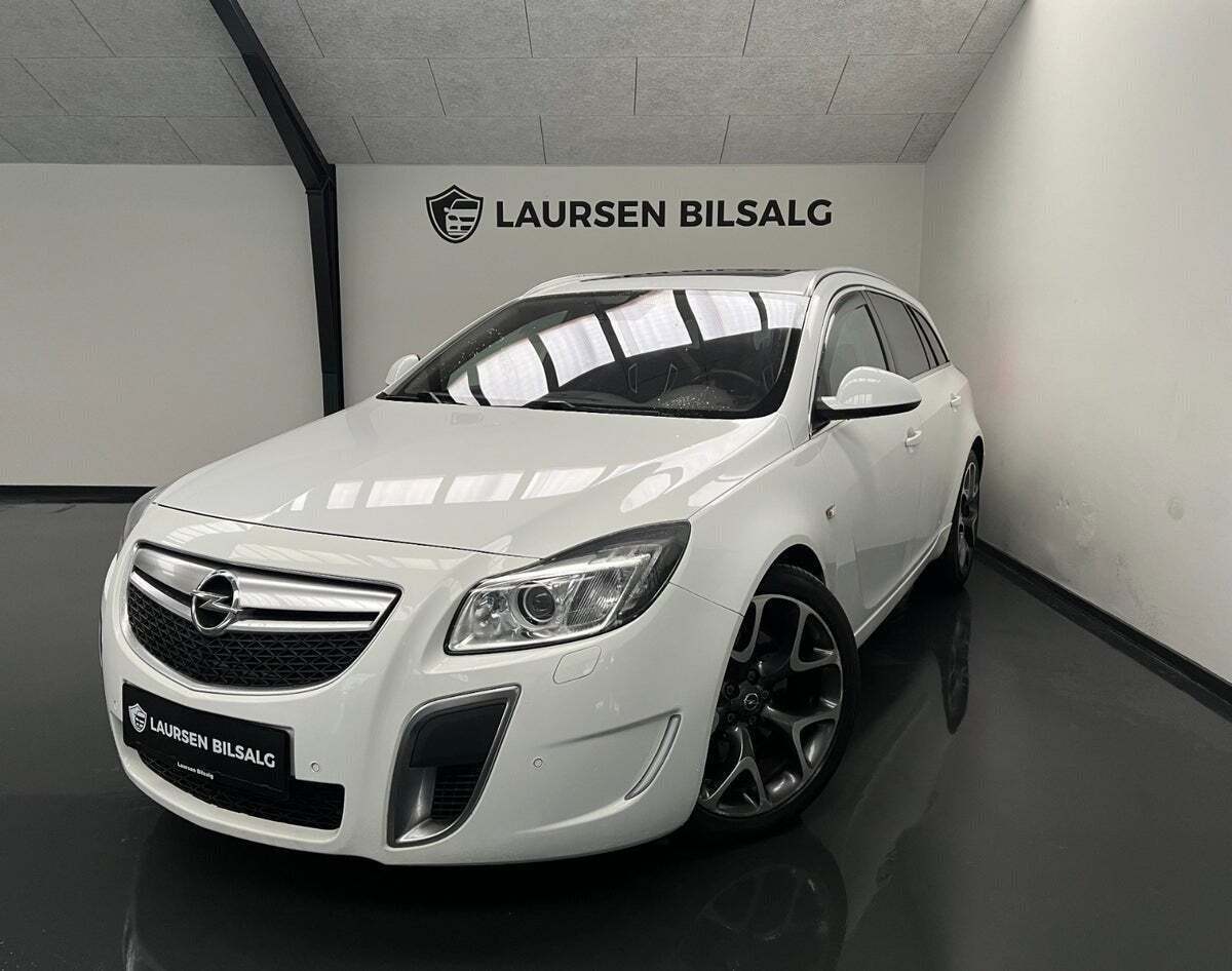 Opel Insignia 2,8 OPC Sports Tourer 4x4
