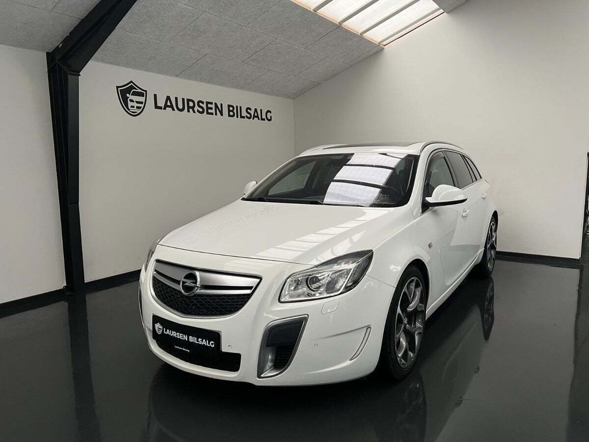 Opel Insignia 2,8 OPC Sports Tourer 4x4