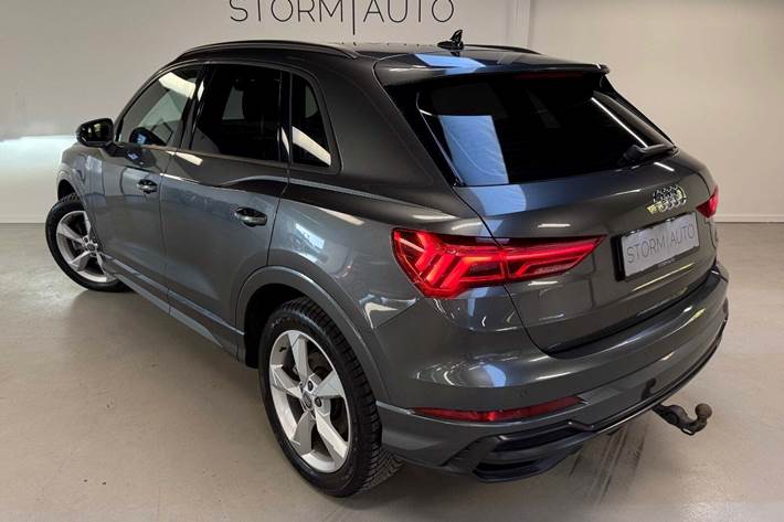 Grå Audi Q3 fra 2021