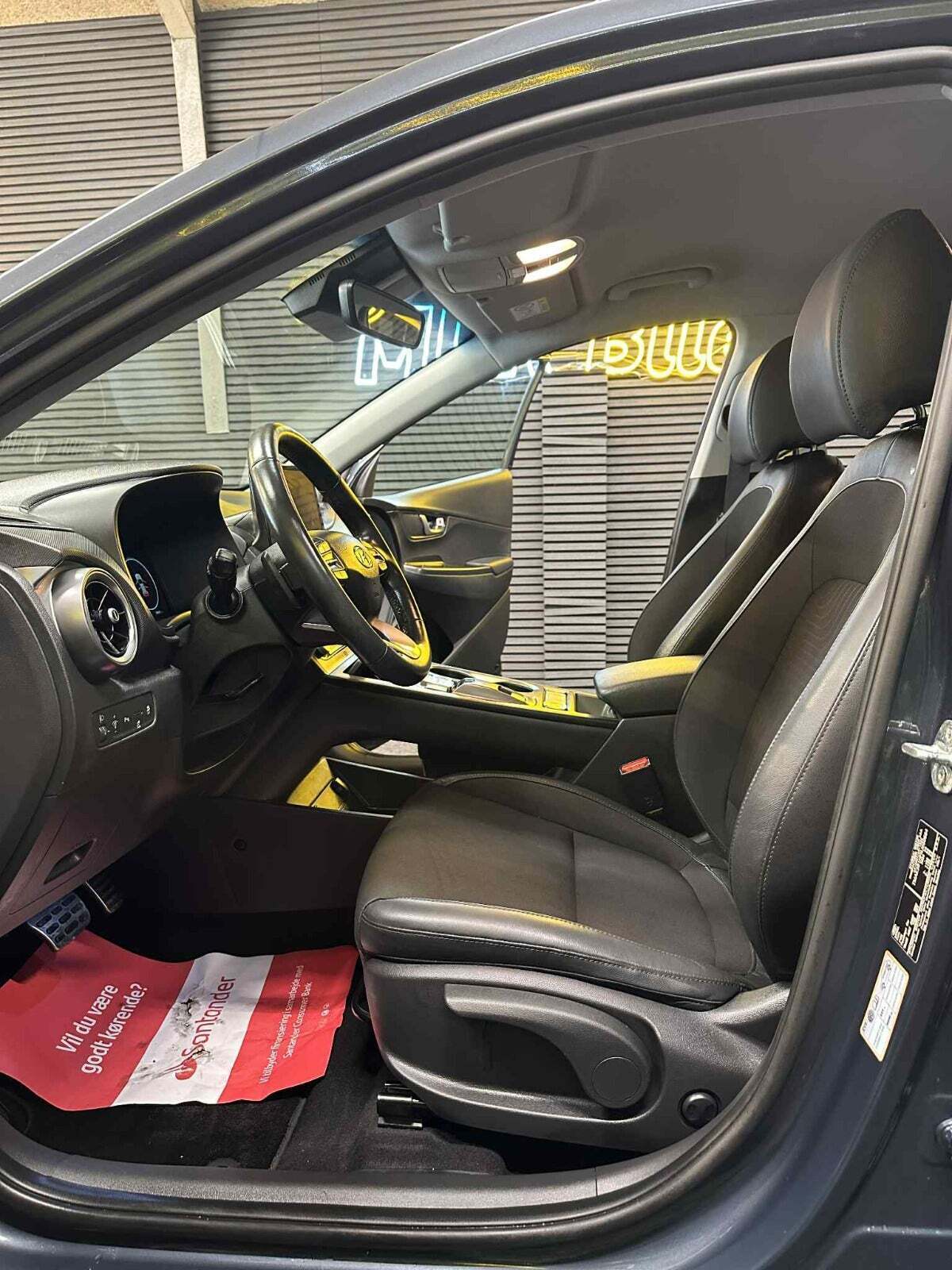 Hyundai Kona 39 EV Essential