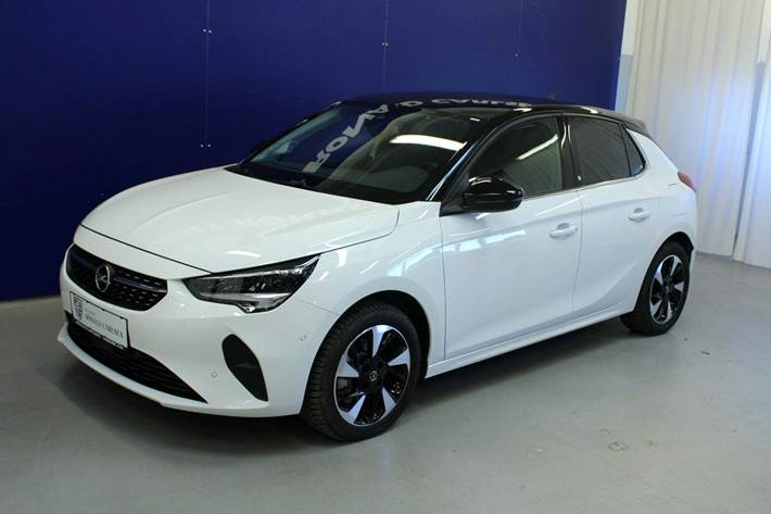 Hvid Opel Corsa-e fra 2023