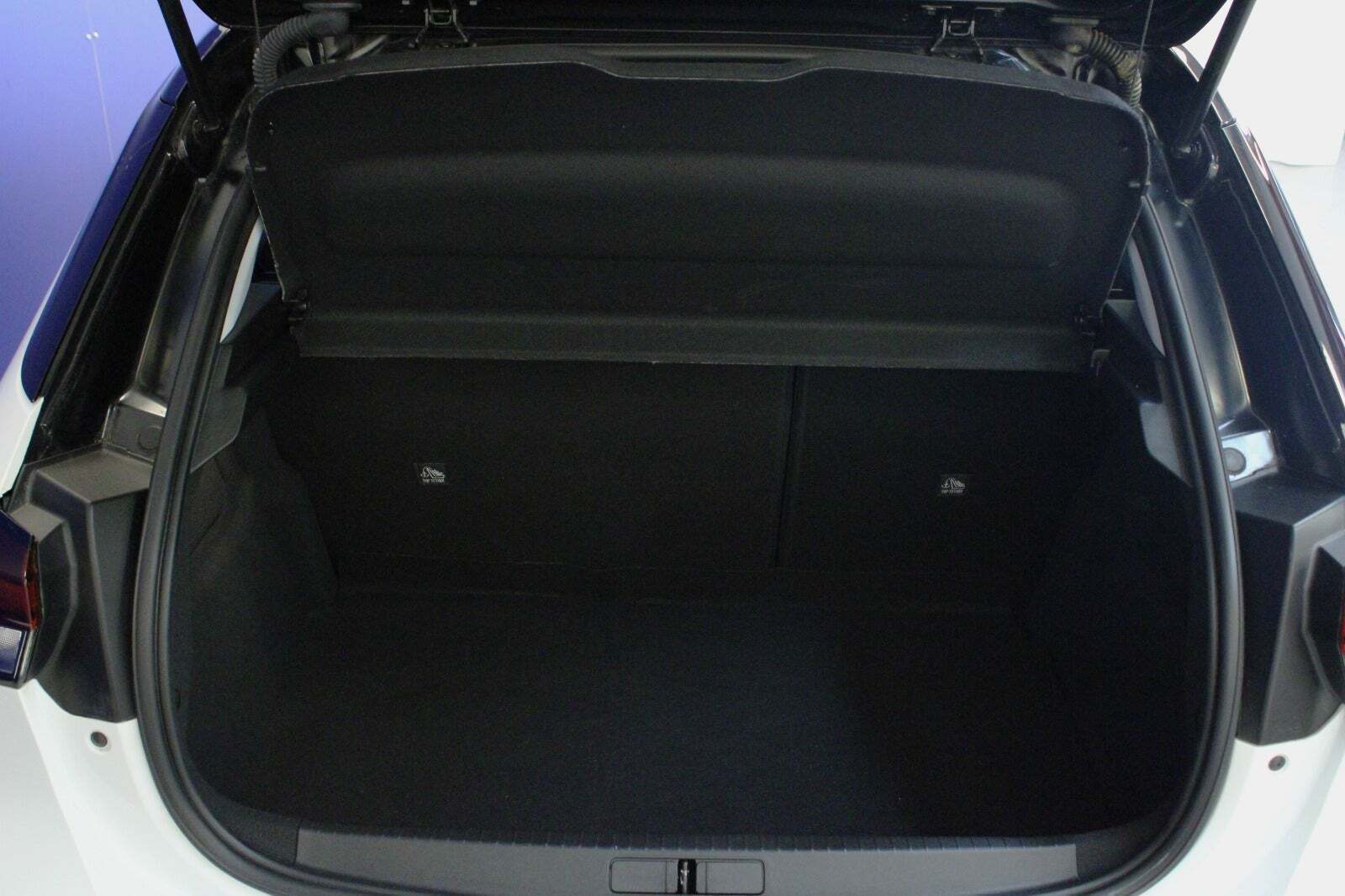 Hvid Opel Corsa-e fra 2023