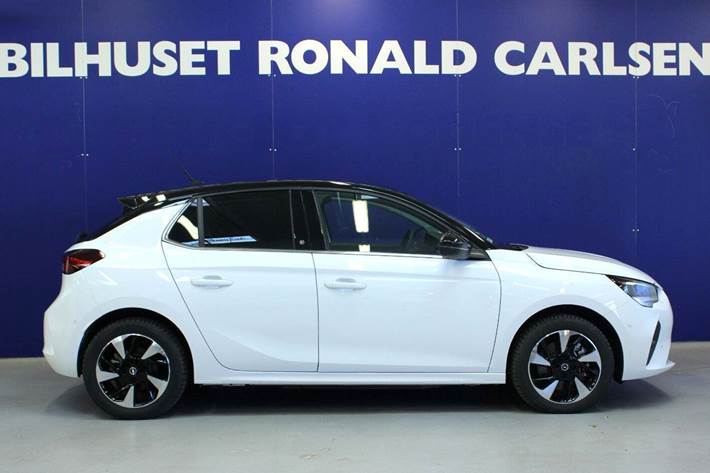 Hvid Opel Corsa-e fra 2023