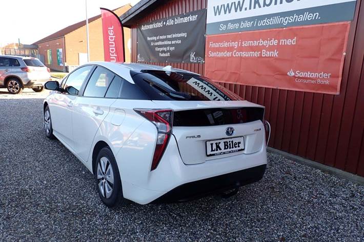 Hvid Toyota Prius fra 2018