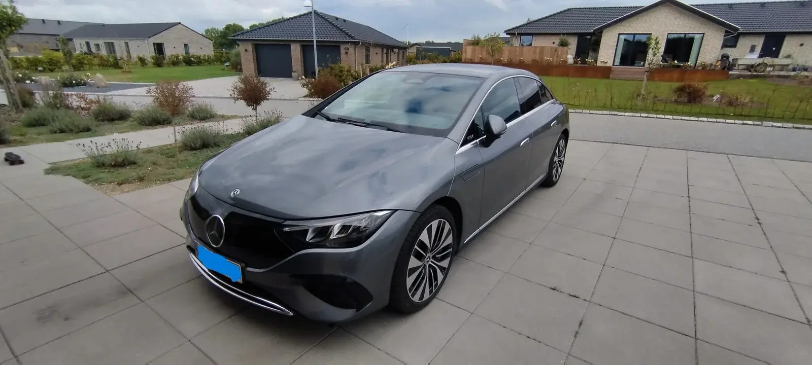 Mercedes EQE 350+ 215KW