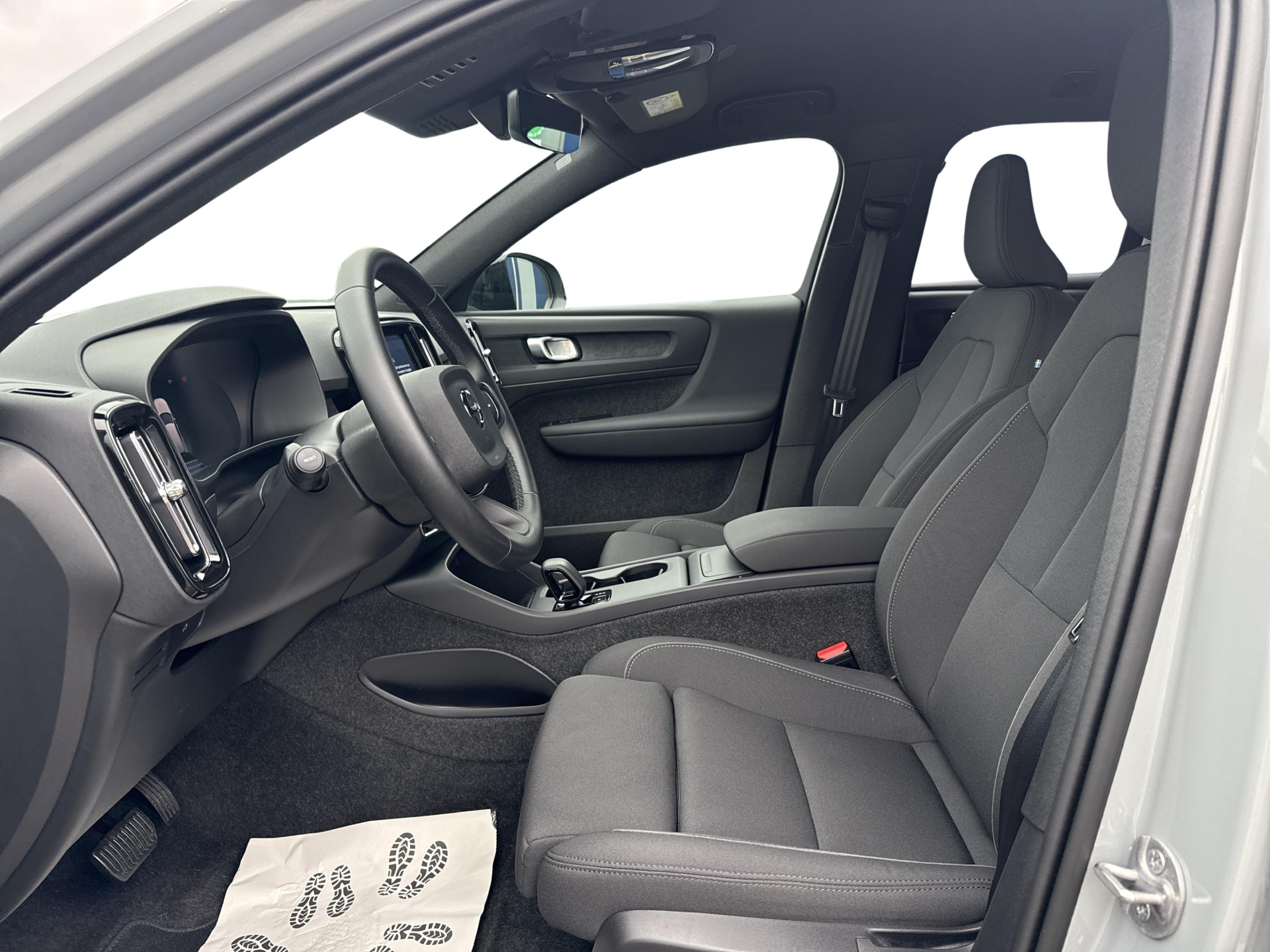 Volvo EX40 Single Motor Extended Range Plus 252HK 5d Aut.