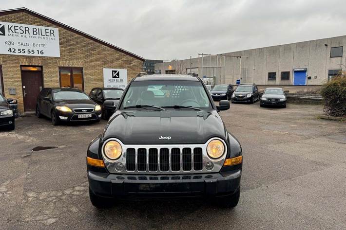undefined Jeep Cherokee fra 2006 set udefra