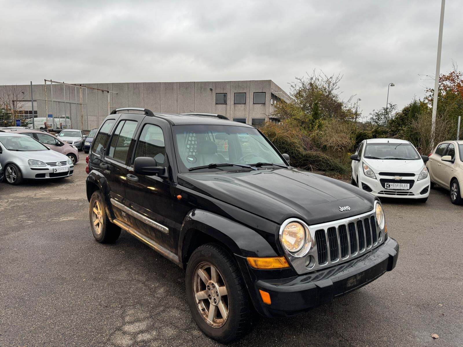 Jeep Cherokee 2,8 CRD Limited aut. Van
